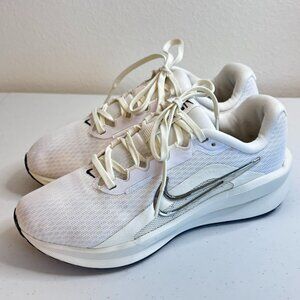 Nike Downshifter 13 FD6476-100 White Sail Silver Black Size 6 Sneakers